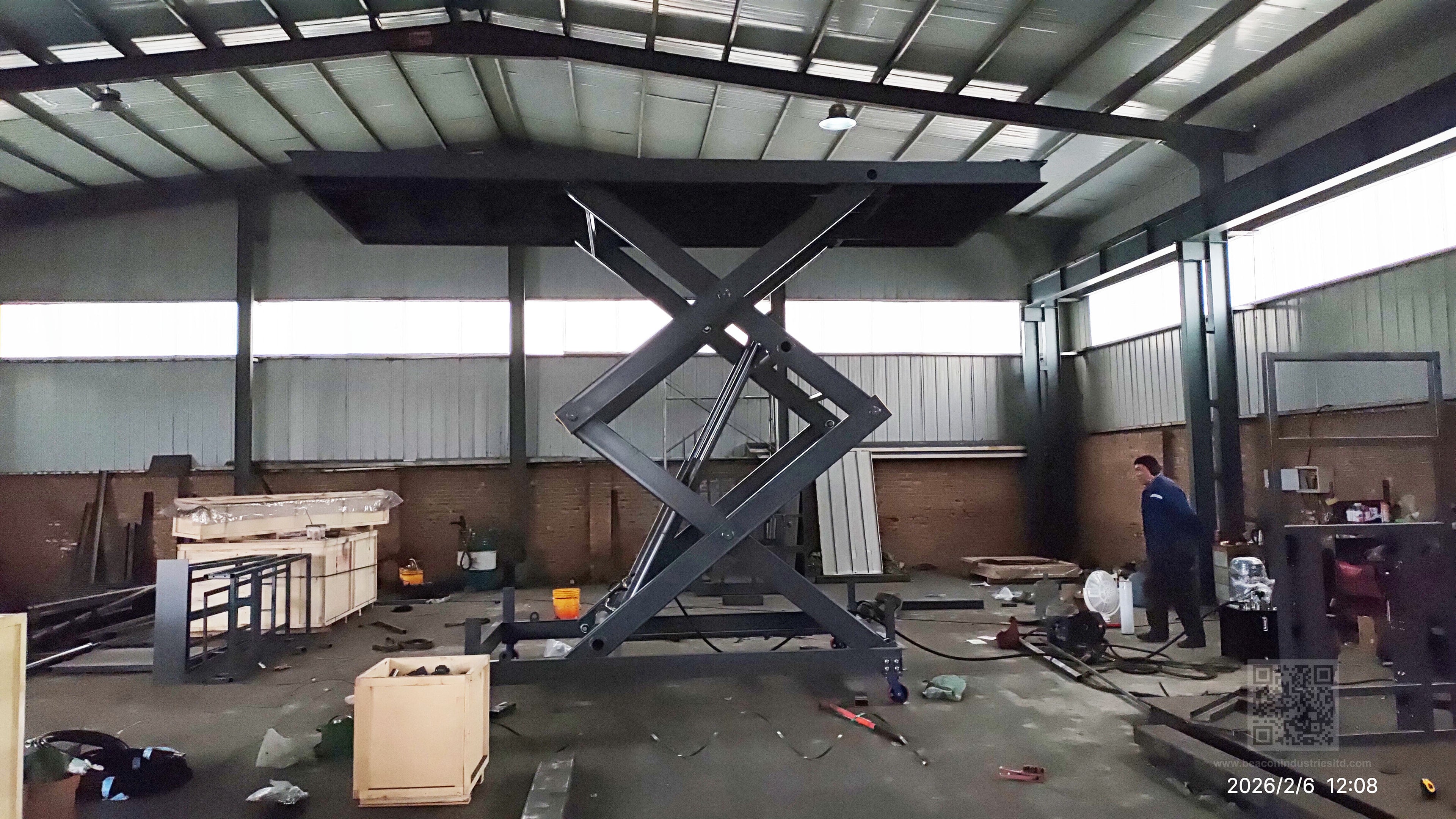 3-ton double deck scissor lift full view — warehouse and factory use, Beacon Industries